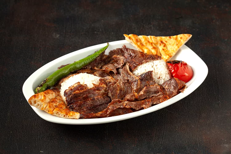 Pilav Üstü Döner
