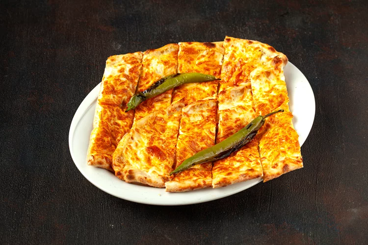Kaşarlı Pide